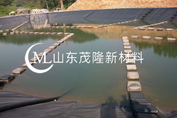 養殖用防滲膜