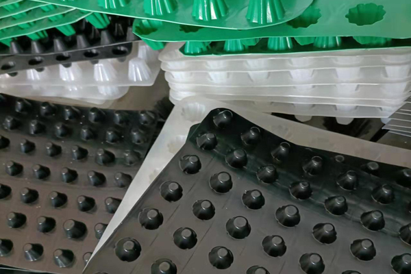 三維排水板的用處是什么 第1張