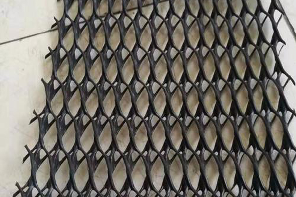 不同厚度的三維復(fù)合排水網(wǎng)對(duì)工程的影響有哪些呢？  第1張