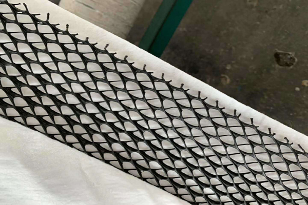 三維復合排水網質量好壞的辨別方法  第3張